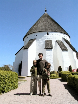 Sankt Laurentius Kirke (sterlars Kirke), sterlars