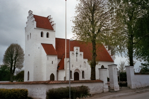 St. Trnby Kirke, St. Trnby